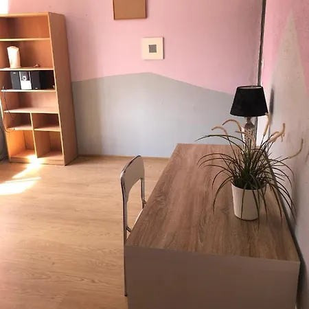 Friendly Room 아파트 시에들체